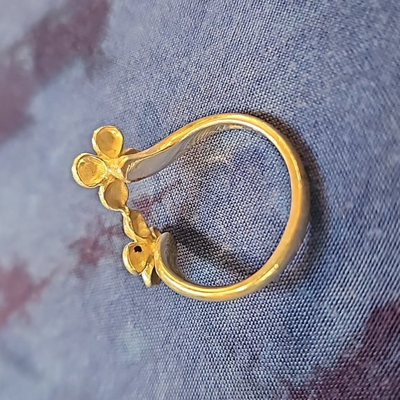 Sterling Silver | 925 | 4 Petaled | 2 flower Ring | Size 7 - Picture 6 of 12